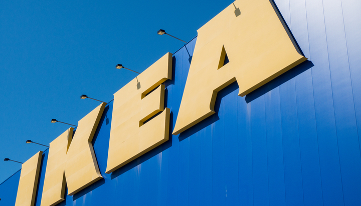 IKEA запускает в продажу солнечные батареи для сокращения расходов на электроэнергию IKEA запускает в продажу солнечные батареи для сокращения расходов на электроэнергию